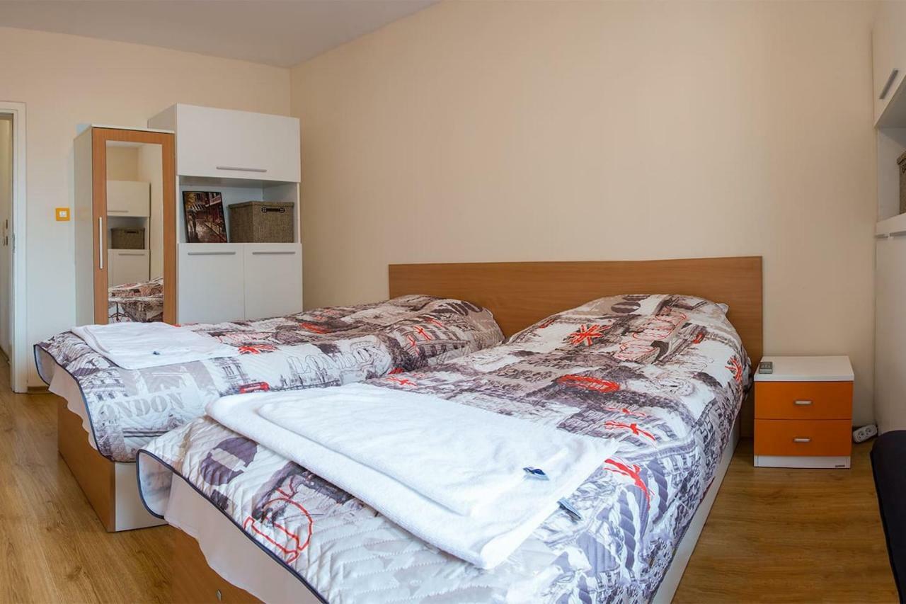 Glorious - 2-Bedroom Apartment Near Youth Hill By Flat Mаnager Plowdiw Exterior foto