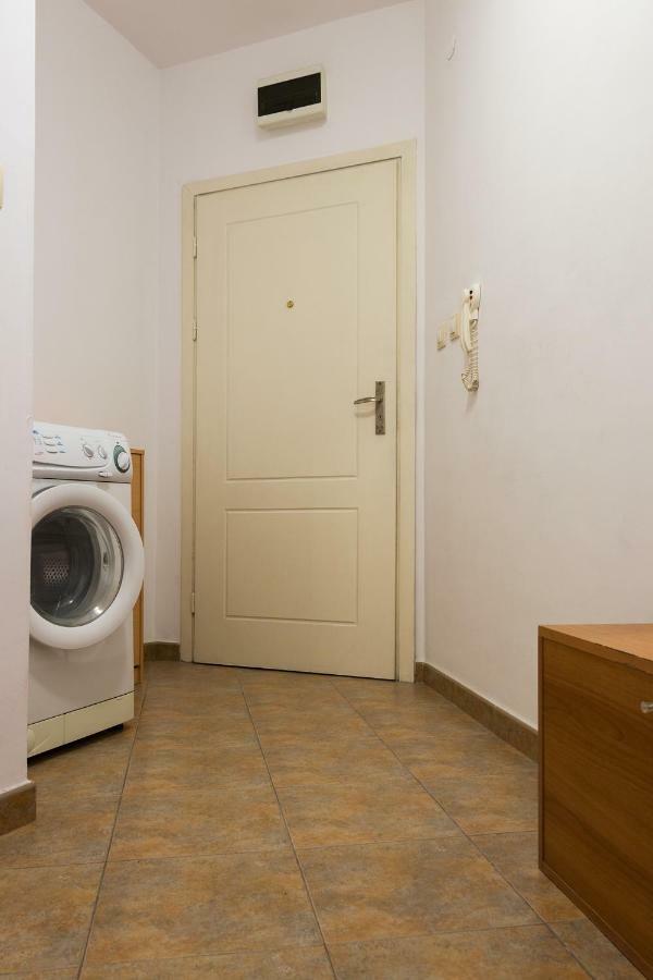 Glorious - 2-Bedroom Apartment Near Youth Hill By Flat Mаnager Plowdiw Exterior foto
